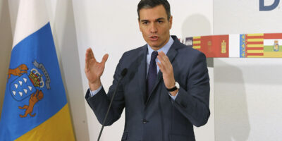 Pedro Sánchez promet une baisse d&rsquo;impôt et plus de dépenses de défense sans le préciser