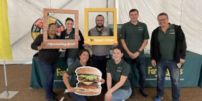 Farmer Boys recueille plus de 119 000 $ pour la santé des enfants lors de la 21e collecte de fonds annuelle