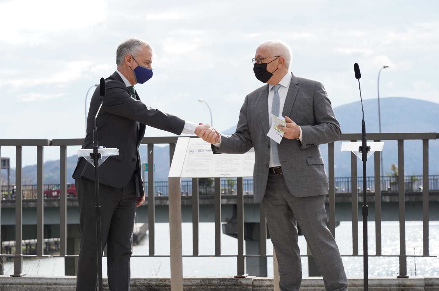 Lehendakari Urkullu et le président de la Communauté Iparralde Jean-Ren