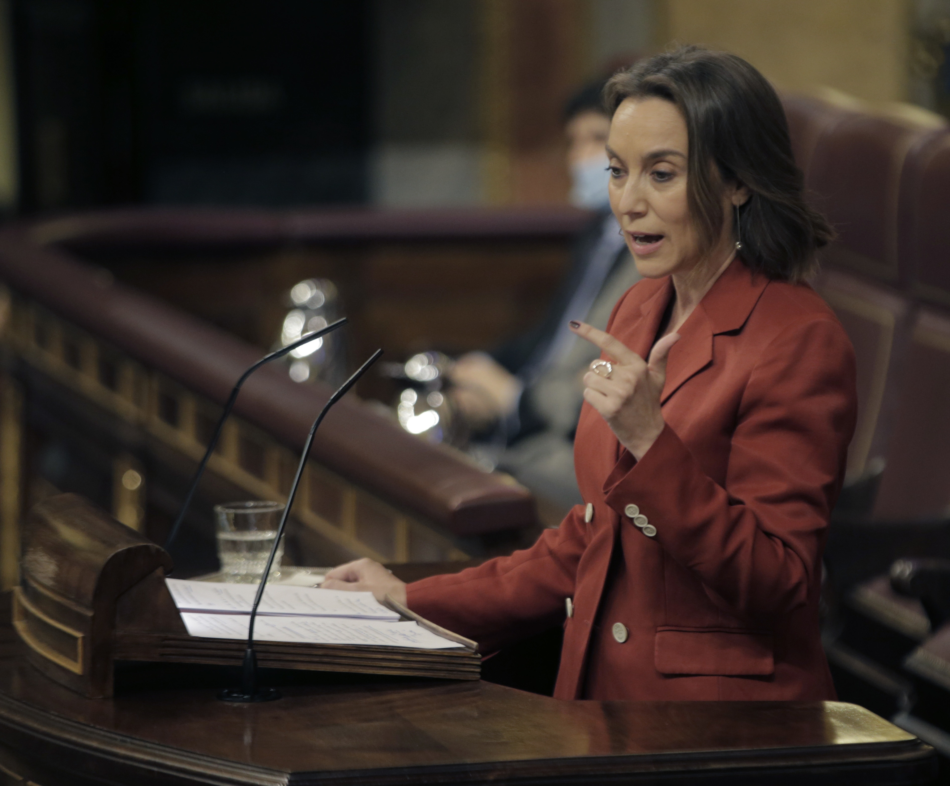 Cuca Gamarra, porte-parole du PP au Congrès, hier, en plénière.