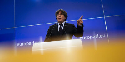 La Commission européenne soutient la Cour suprême dans le conflit avec la Belgique sur les eurordenes du procs