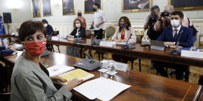 Le gouvernement et l&rsquo;ERC finalisent un accord pour protéger le catalan