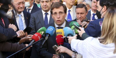 Le maire de Madrid, dénoncé pour ne pas avoir porté l&rsquo;affaire des masques devant la justice