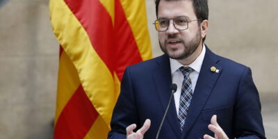 Indignation du gouvernement pour l&rsquo;espionnage présumé de 60 dirigeants indépendantistes comme Aragons, Puigdemont ou Torra