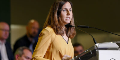 Podemos et ses partenaires appellent à une « mobilisation massive » contre la guerre après que le gouvernement a doublé l&rsquo;expédition d&rsquo;armes vers l&rsquo;Ukraine