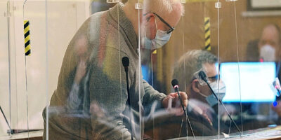 Le juge envoie la mère et la tante de la victime de l&rsquo;ancien prêtre de Las Angustias en procès pour chantage