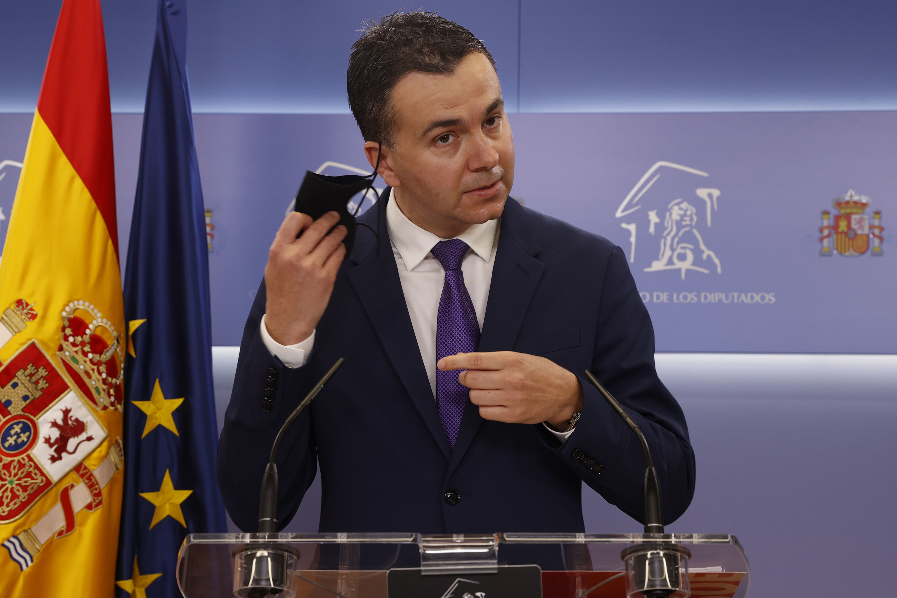 Le porte-parole du PSOE, H.