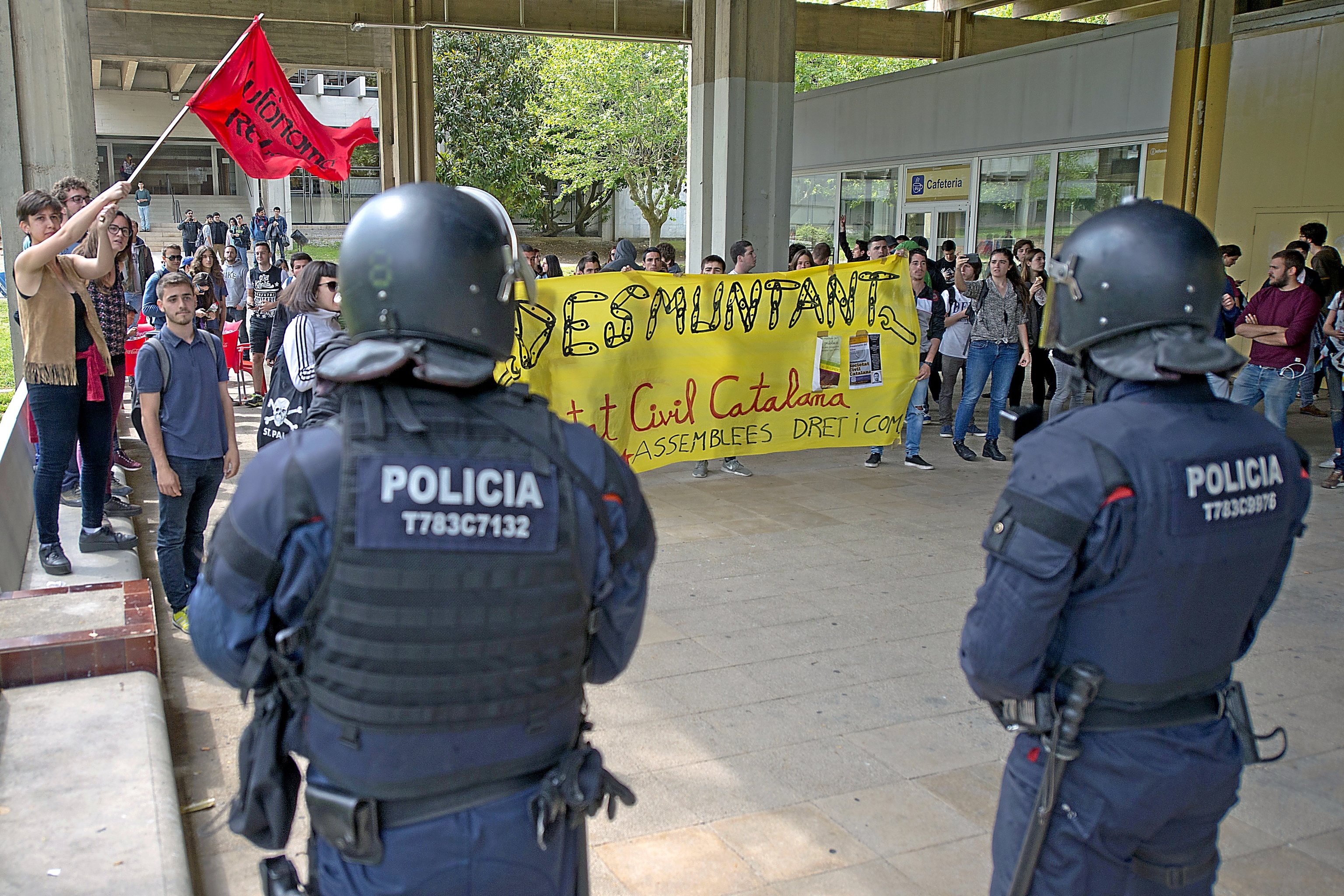 Protestation contre l'indépendance d'un acte de la société civile dans l'Aut