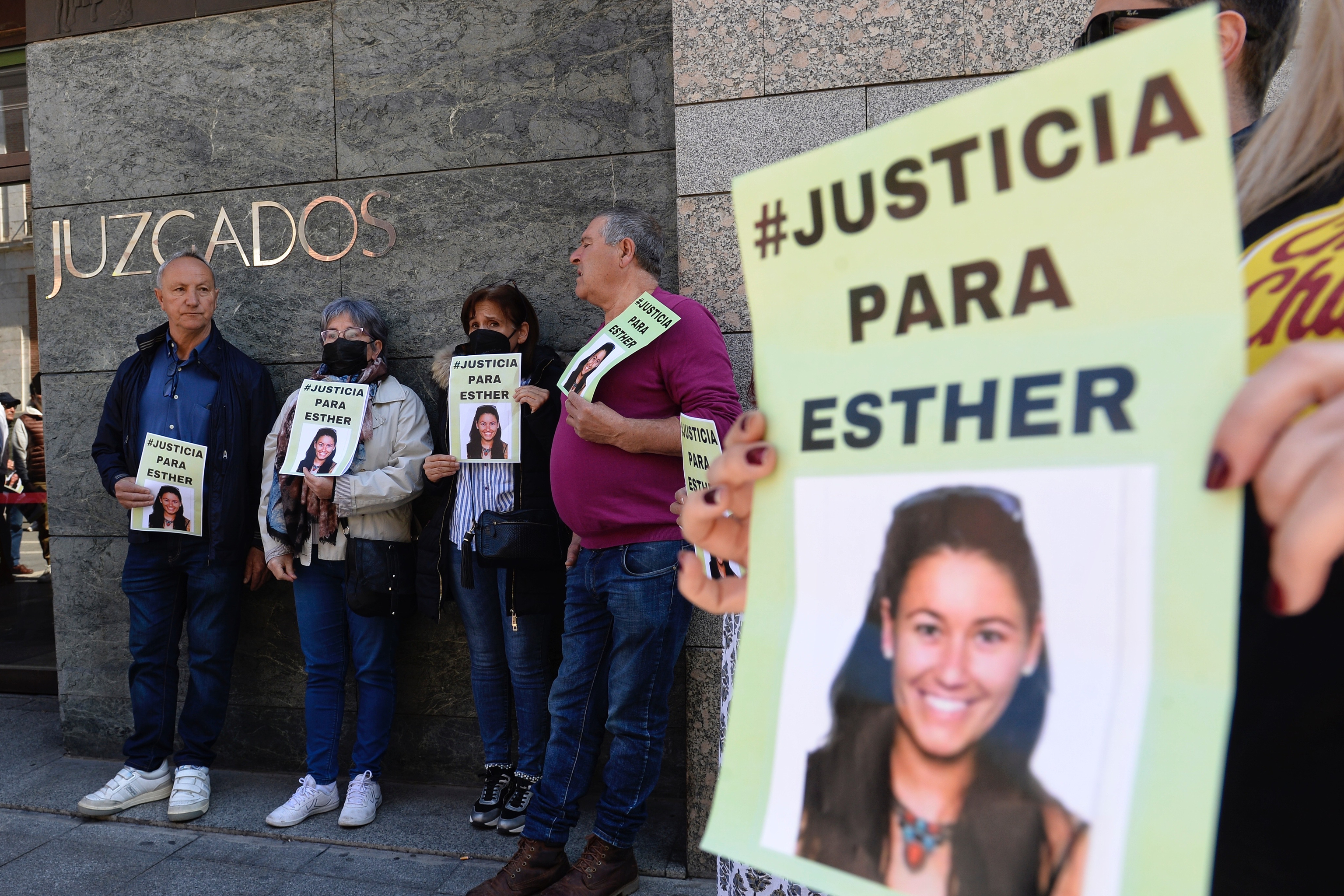 Amis et famille d'Esther L.