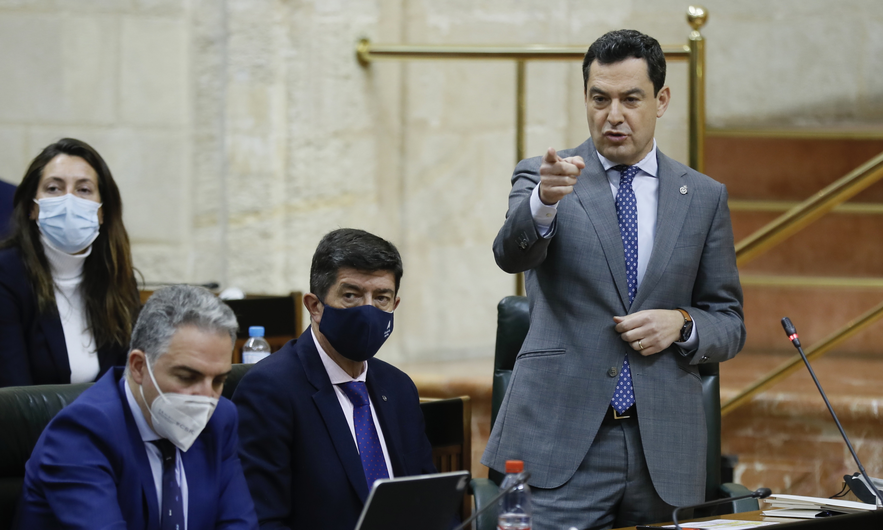 Le président du conseil d'administration, Juanma Moreno, lors de son discours