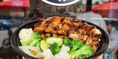 Teriyaki Madness signe un accord pour 35 unités, son plus gros contrat de franchise à ce jour