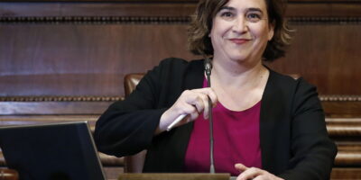Ils exigent les rapports de l&rsquo;intervention de Barcelone qui ont détecté des « irrégularités » dans l&rsquo;aide directe aux entités liées à Ada Colau