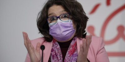 Oltra presse de ne pas abaisser l&rsquo;exigence valencienne pour les officiels ayant une exigence « légère »