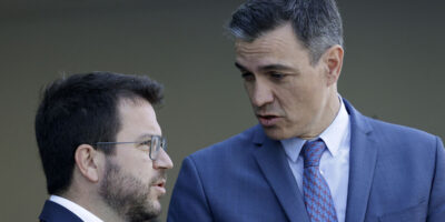 L&rsquo;avocat demande au tribunal de grande instance de Catalogne de ne pas forcer le gouvernement à appliquer les 25% d&rsquo;espagnol