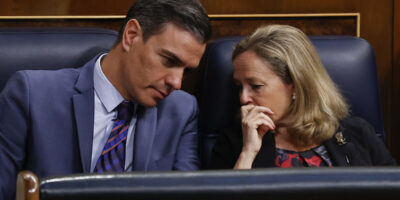 Feijo est sur les talons de Sánchez et Vox grandit, selon le Tezanos CIS