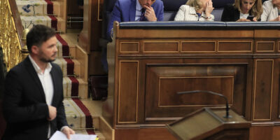 Stupeur dans les groupes du Congrès pour le « pas d&rsquo;explications » de Sánchez sur les affaires d&rsquo;espionnage