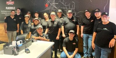 Mountain Mike&rsquo;s Pizza ouvre fièrement à Placerville, en Californie