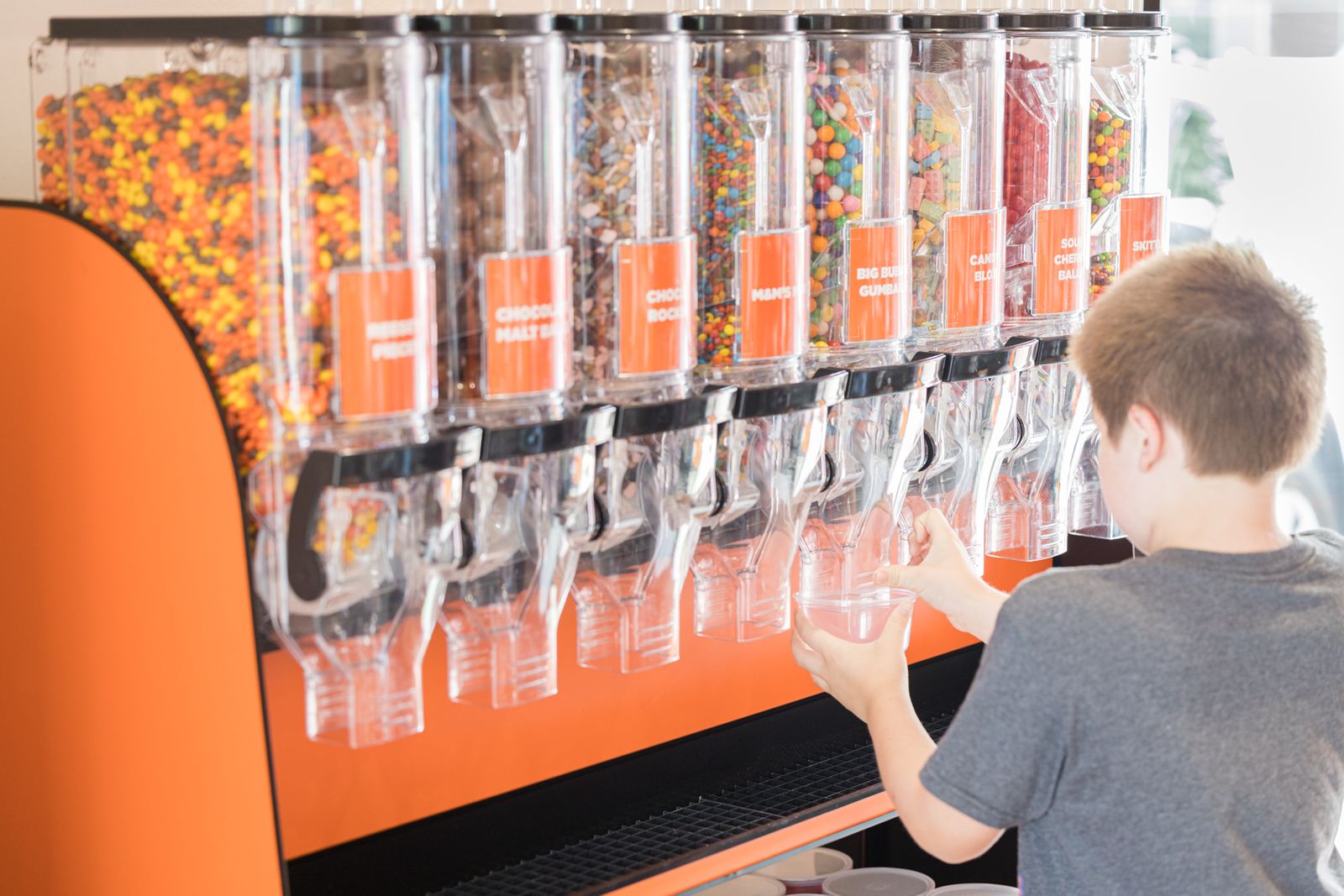 Orange Leaf célèbre le tournant d'une nouvelle feuille à Lufkin avec un doux événement de réouverture