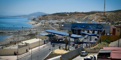 Le directeur général des douanes du Maroc précise qu&rsquo;il est possible d&rsquo;ouvrir les douanes à Ceuta et Melilla