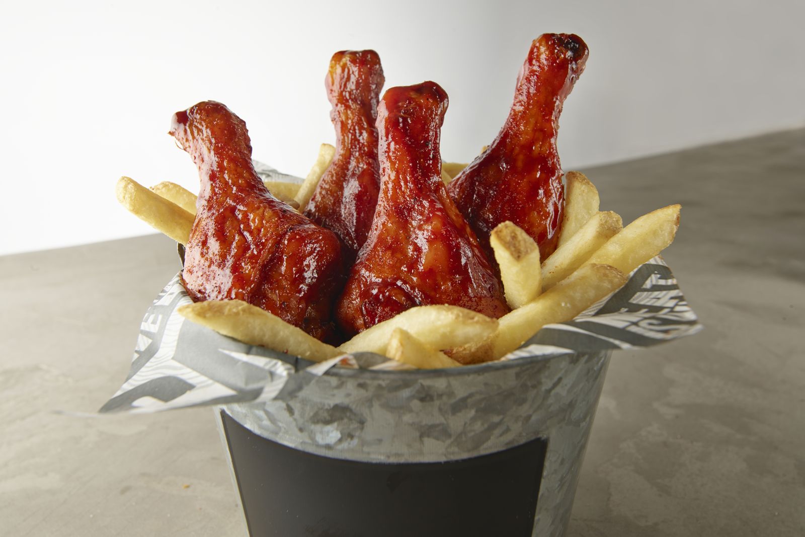 Smokey Bones sert de nouveaux favoris pour l'été