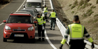 Trois personnes meurent dans un accident frontal à Huesca et un bébé et son père dans un autre accident à Almera