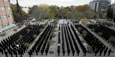 Un mineur interpellé pour avoir volé deux pistolets dans le macro complexe policier de Canillas après avoir sauté le mur de sécurité