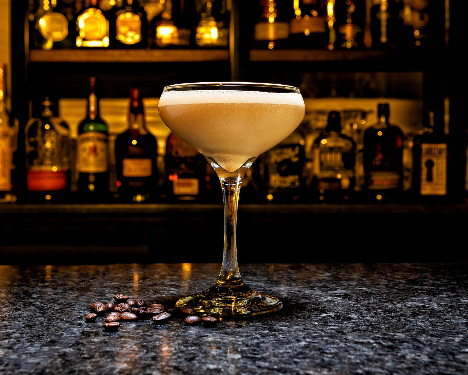 Bar Louie Second Vent Bar Louie glisse vers l'été avec une multitude de nouveaux éléments de menu