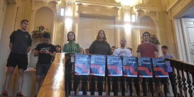 Des jeunes de GKS s&rsquo;enferment à la mairie d&rsquo;Hernani pour dénoncer le veto de Sortu à leur txosna