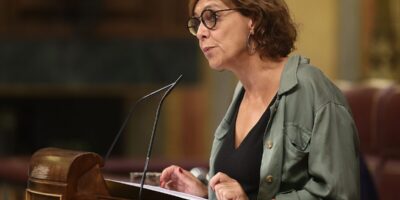 Le nationalisme conteste la présidence du Congrès et prétend parler dans leur langue maternelle