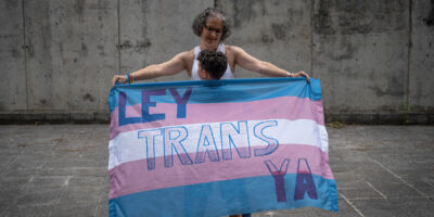 La mère de l&rsquo;enfant « trans » d&rsquo;Orense âgé de huit ans : « L&rsquo;identité doit être dépathologisée, ce n&rsquo;est pas une maladie mentale »