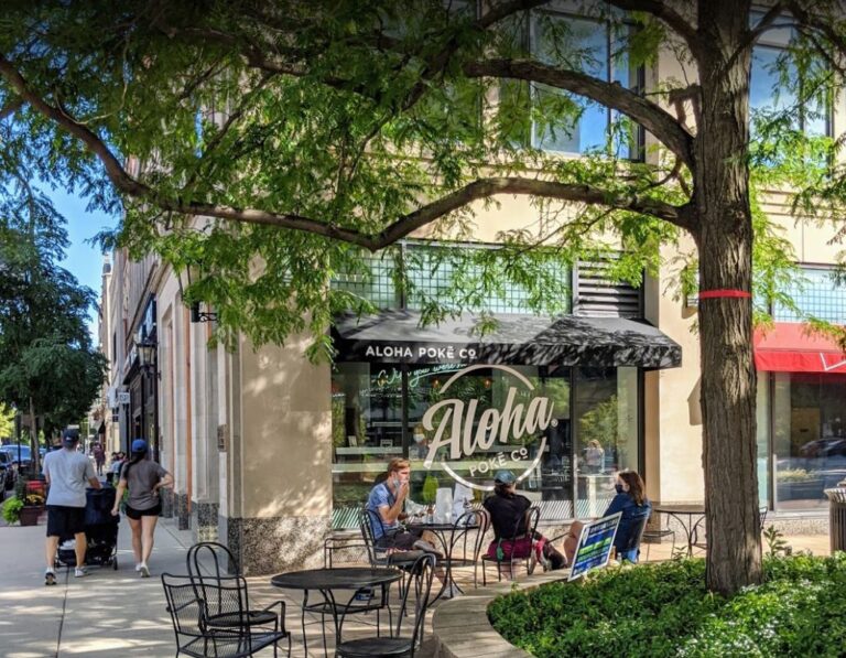 aloha-poke-co-recoit-les-eloges-de-lindustrie-en-tant-jpg