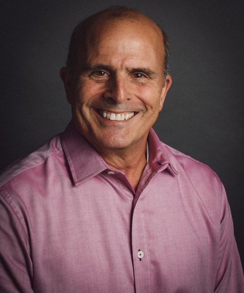 dog-haus-fait-appel-au-veteran-de-lindustrie-tim-perreira-jpg