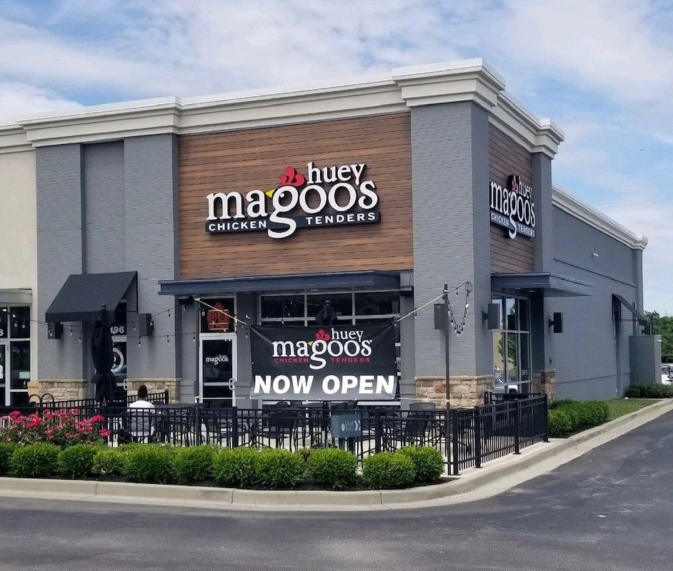 Huey Magoo est maintenant ouvert à Englewood, Ohio Huey Magoo est maintenant ouvert à Englewood, Ohio