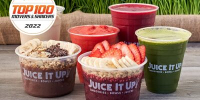 Jus-le!  Nommée l&rsquo;une des 20 principales marques du pays sur la liste des 100 meilleurs déménageurs et secoueurs de Fast Casual