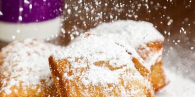 PJ&rsquo;s Coffee apporte un incontournable de la Nouvelle-Orléans à ses communautés locales pour la Journée nationale du beignet