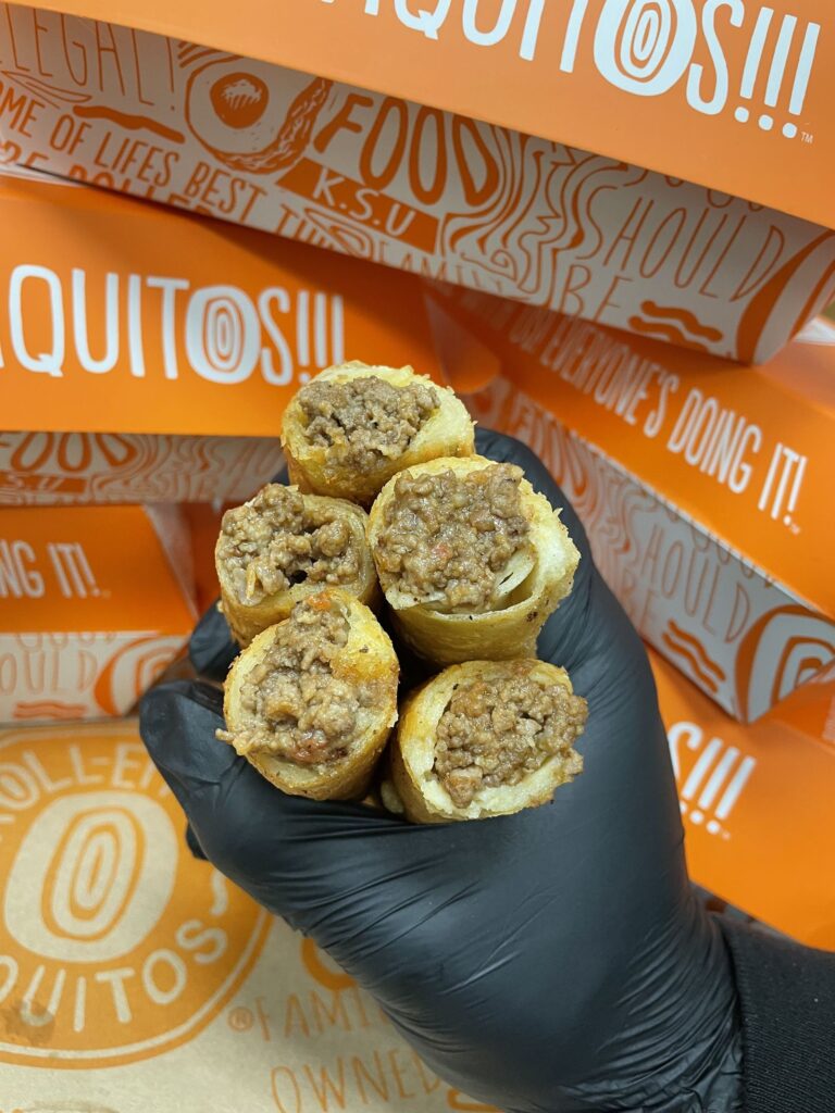 roll-em-up-taquitos-annonce-deux-nouveaux-elements-de-menu-bomb-af-jpg