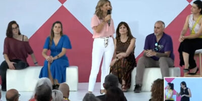 Yolanda Daz promet un « nouveau contrat social » pour « étendre la démocratie » à la première de Sumar