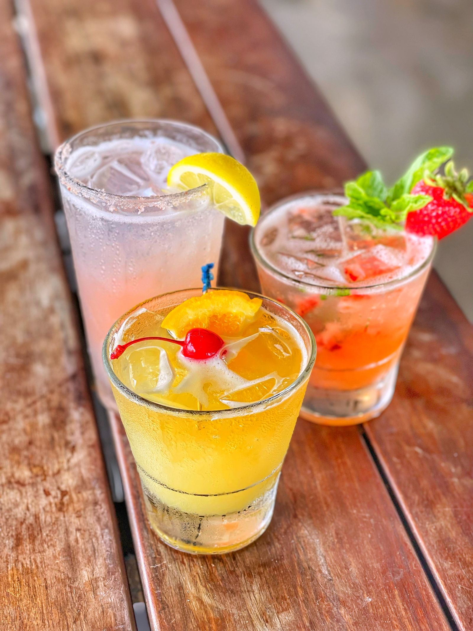 Nashville Hot Chicken Shack a lancé un menu mis à jour avec plus de variété et une nouvelle verrerie Nashville Hot Chicken Shack a lancé un menu mis à jour avec plus de variété et une nouvelle verrerie