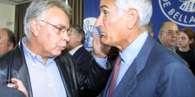 La défense du PSOE, du GAL à l&rsquo;ERE : de « aucun n&rsquo;a été impliqué dans un meurtre » à « aucun n&rsquo;a pris un sou »