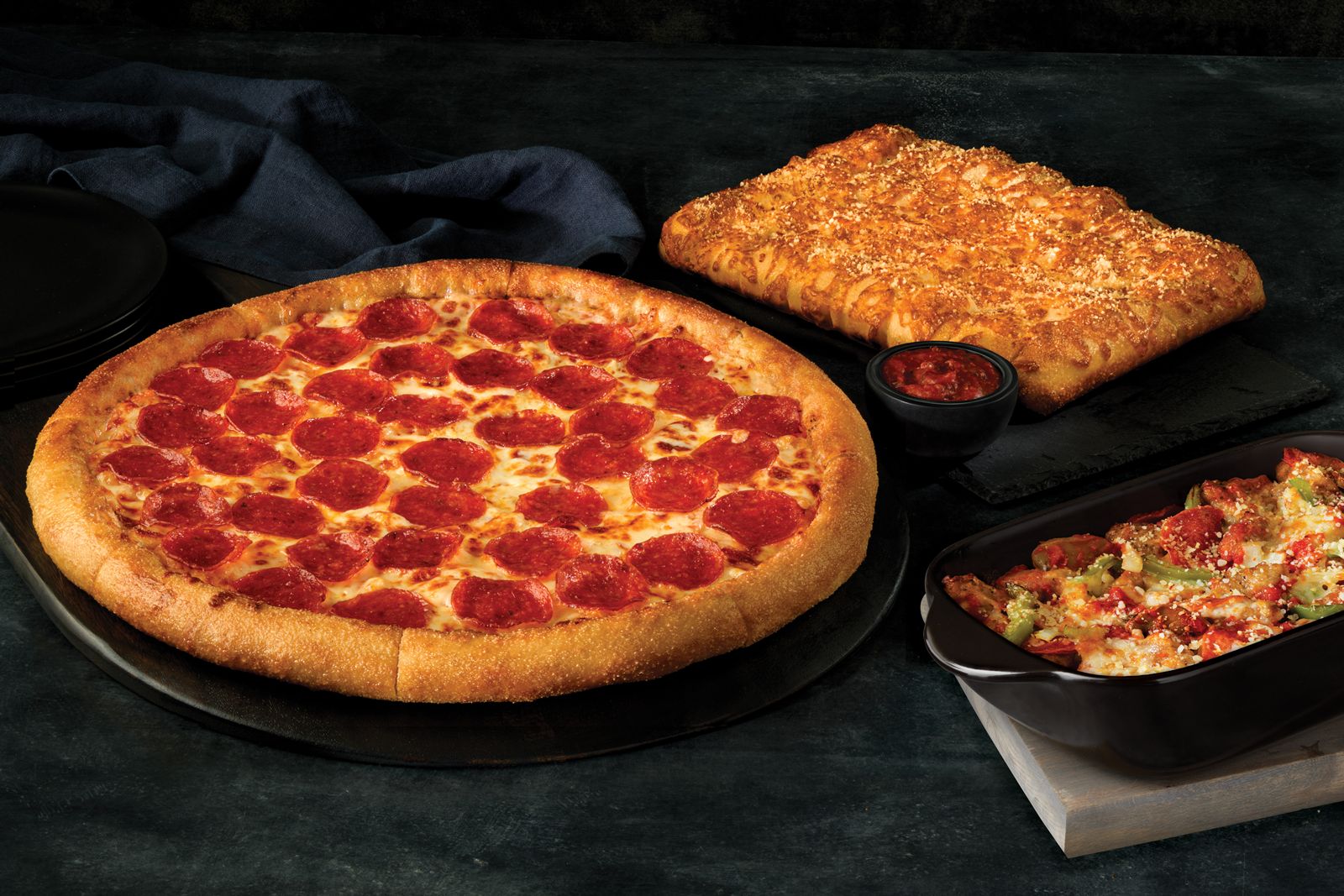 Marco's Pizza atteint 1 milliard de dollars de ventes annuelles et renforce son engagement envers la communauté