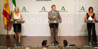 Les conseillers de Moreno marqueront les ministres Sánchez pour qu&rsquo;ils se conforment aux 86 exigences andalouses