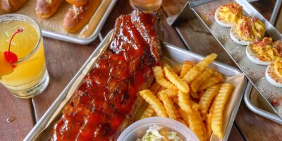 Nashville Hot Chicken Shack a lancé un menu mis à jour avec plus de variété et une nouvelle verrerie