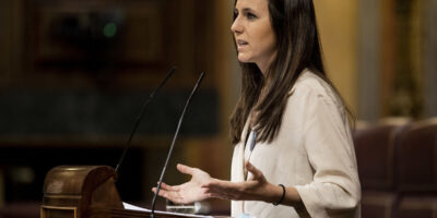 Ione Belarra approuve en Conseil des ministres une loi contre la maltraitance animale