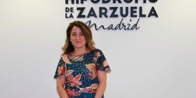 Ancienne attachée de presse de Sánchez, élue présidente de l&rsquo;Hippodrome pour son « expérience en marketing »