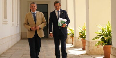 Le gouvernement Moreno hésite à rejoindre la ligne dure de confrontation du PP contre Pedro Sánchez