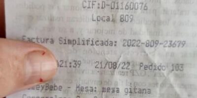 Le travailleur d&rsquo;une pizzeria à Huesca qui a identifié le ticket d&rsquo;une commande comme « table de couple de gitanes » est licencié