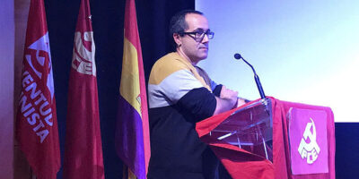 Ils demandent la prison pour le conseiller communiste qui « déteste » Vox… et déplace la chaise de Yolanda Díaz