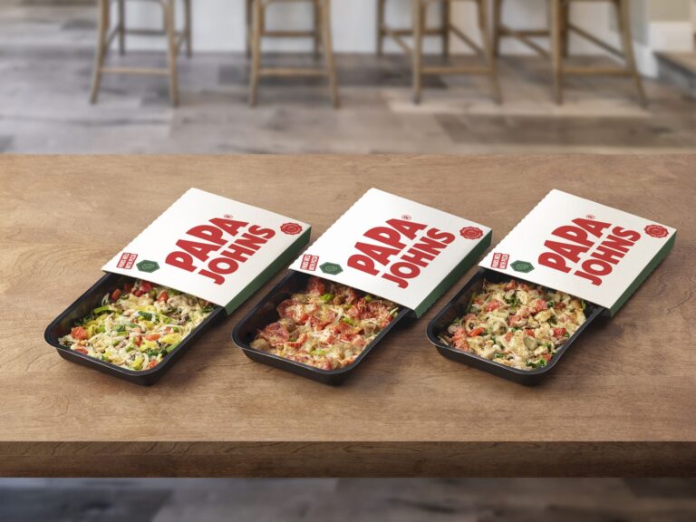 papa-johns-devoile-sa-toute-premiere-innovation-sans-croute-avec-jpg