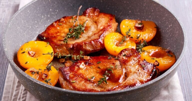 30 recettes de côtelettes de porc juteuses que tout le monde adorera
