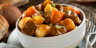 25 meilleures recettes de casseroles de steak (idées faciles de dîner en famille)
